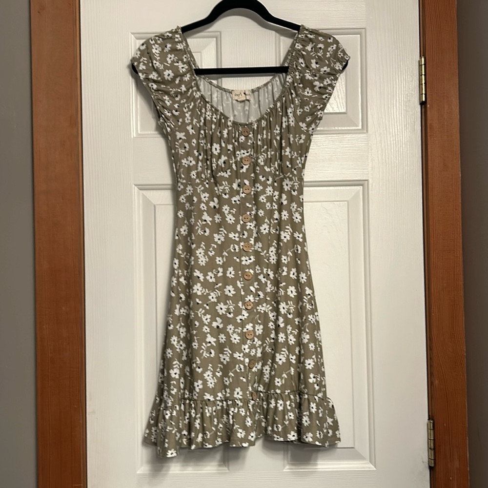 Derek Heart green floral dress